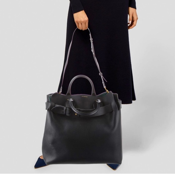 Burberry Black Leather Large Tote - Picture 2 of 5